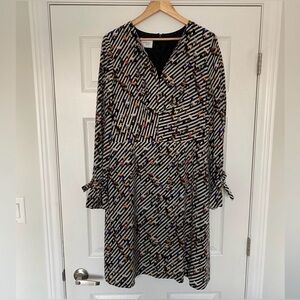 Akris Punto Silk Knee-Length Dress . Elegant Multicolor Patterned Dress